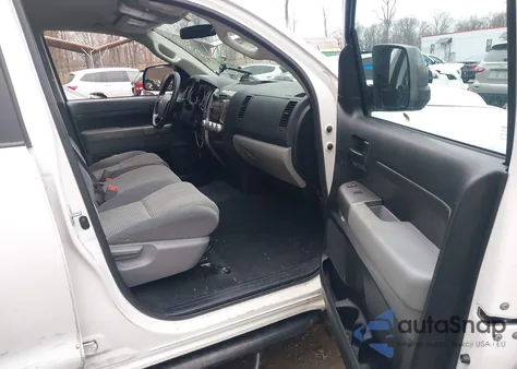 2012 Toyota Tundra Grade 4.6L V8 z USA, uszkodzony, nr VIN 5TFRM5F19CX040694